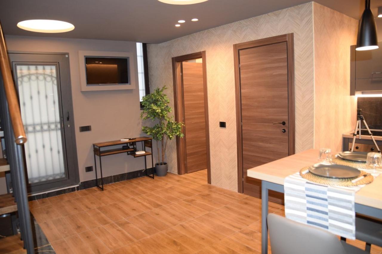 Rebecca House Suites Katanya Dış mekan fotoğraf